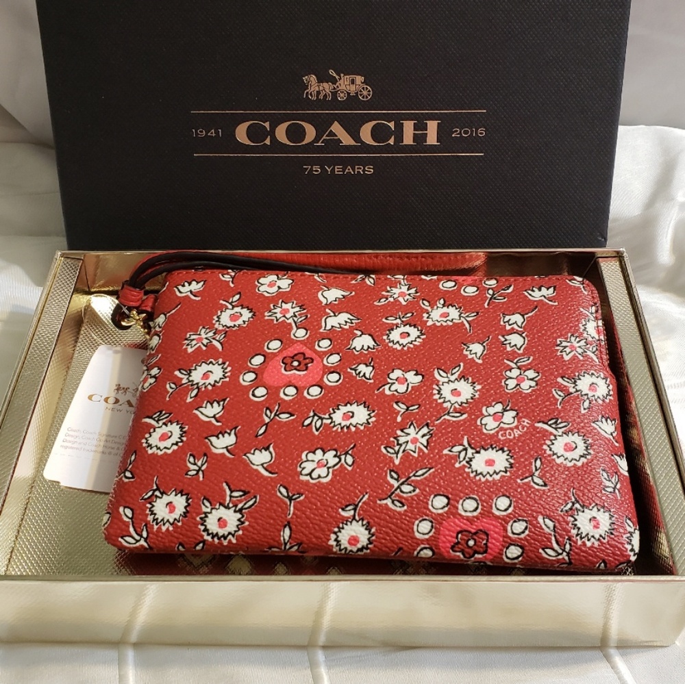 NWT New in Box COACH red flower wristlet